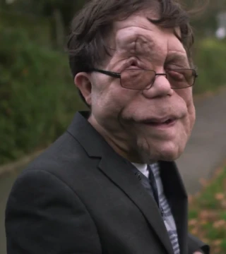 Adam Pearson headshot
