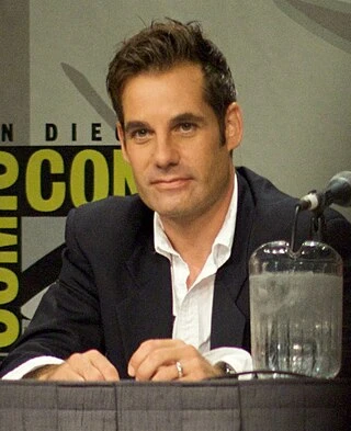 Adrian Pasdar headshot
