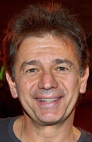 Adrian Zmed headshot
