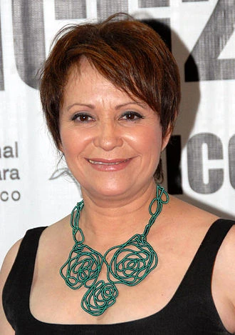 Adriana Barraza headshot