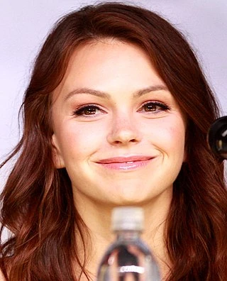 Aimee Teegarden headshot