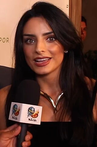 Aislinn Derbez headshot