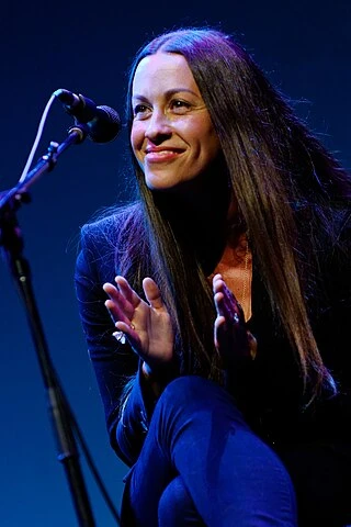 Alanis Morissette headshot