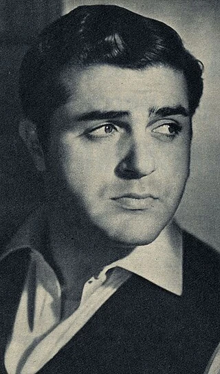 Aldo Giuffrè headshot