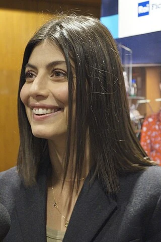 Alessandra Mastronardi headshot