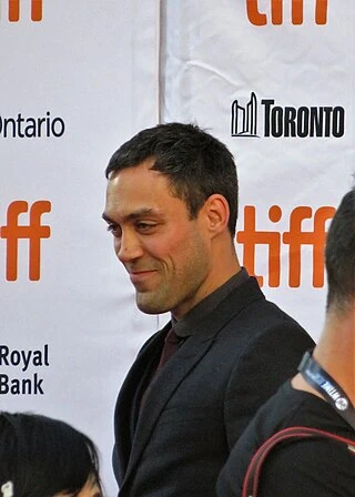 Alex Hassell headshot