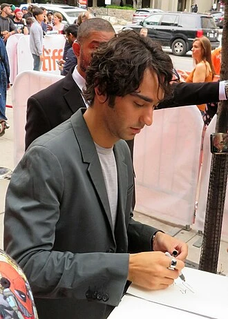 Alex Wolff headshot
