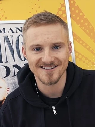 Alexander Ludwig headshot