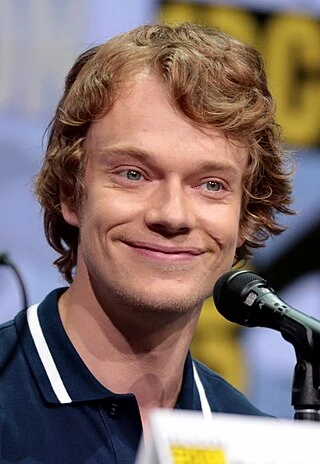 Alfie Allen headshot