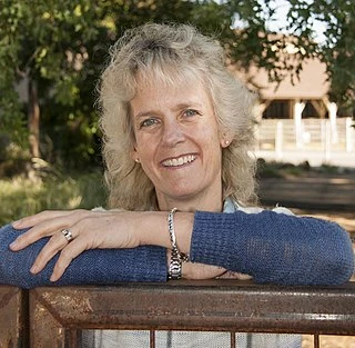 Alison Van Eenennaam headshot