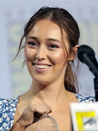 Alycia Debnam-Carey headshot