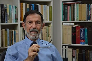 Ami Ayalon headshot