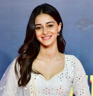 Ananya Panday headshot