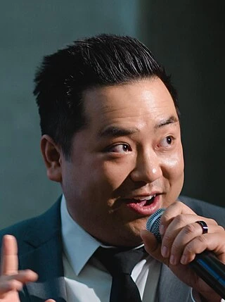 Andrew Phung headshot