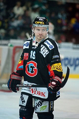 Andrey Bykov headshot