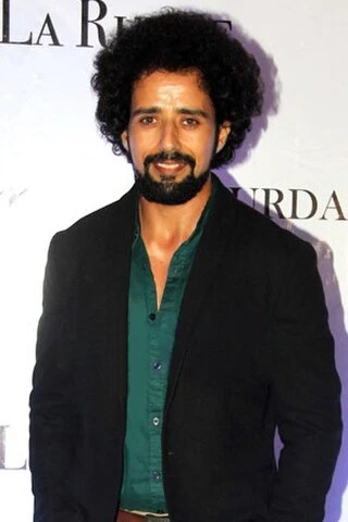 Anil Mange headshot