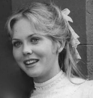 Ann Dusenberry headshot