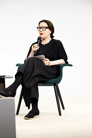 Ann Goldstein headshot