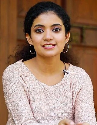 Anna Ben headshot