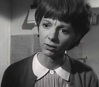Anna Massey headshot
