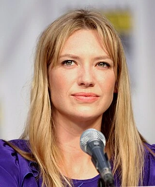Anna Torv headshot