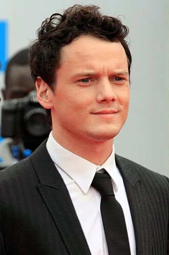 Anton Yelchin headshot