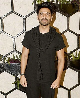 Aparshakti Khurana headshot