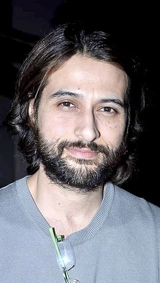 Apurva Agnihotri headshot