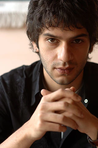 Arjun Mathur headshot