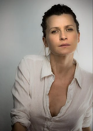 Arly Jover headshot
