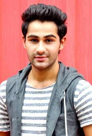 Armaan Jain headshot