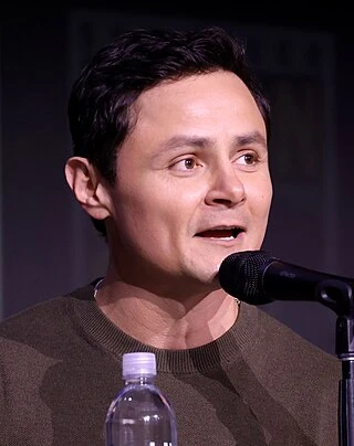 Arturo Castro headshot