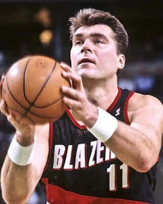 Arvydas Sabonis headshot