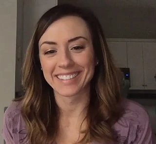 Ashley Bratcher headshot