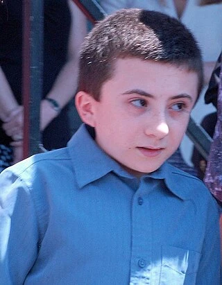 Atticus Shaffer headshot