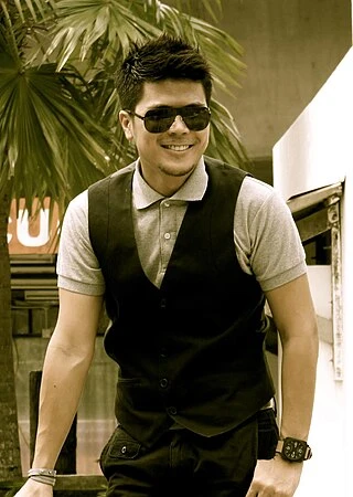 Awal Ashaari headshot