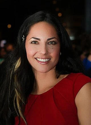 Bárbara Mori headshot