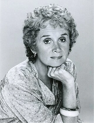 Barbara Barrie headshot