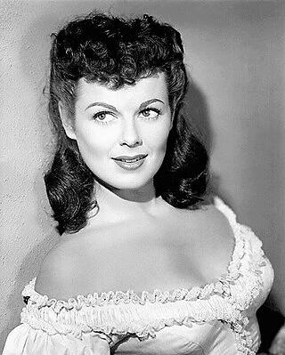 Barbara Hale headshot