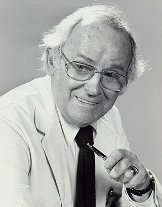 Barnard Hughes headshot