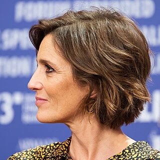 Beatriz Batarda headshot
