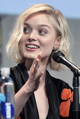 Bella Heathcote headshot