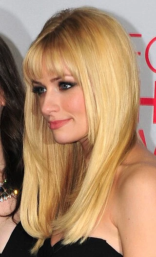 Beth Behrs headshot