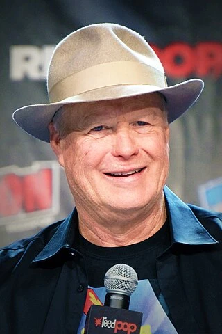 Bill Fagerbakke headshot