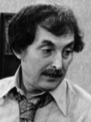 Bill Macy headshot