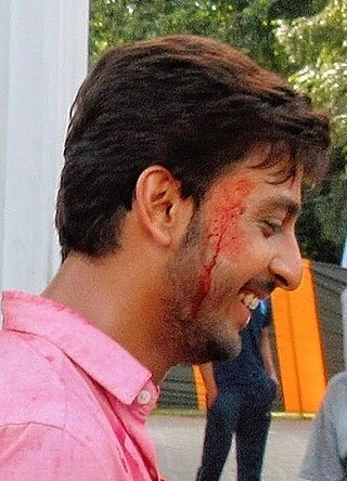 Bonny Sengupta headshot