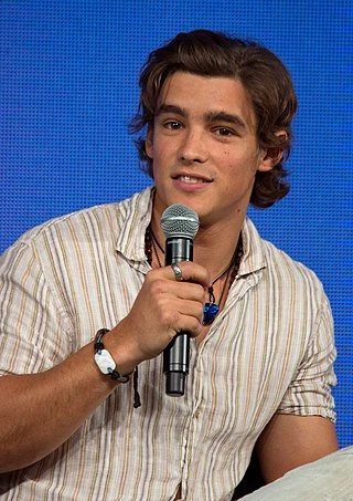 Brenton Thwaites headshot