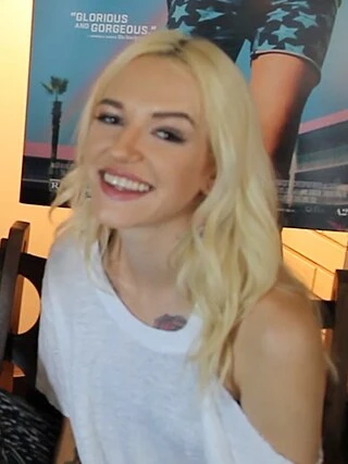 Bria Vinaite headshot