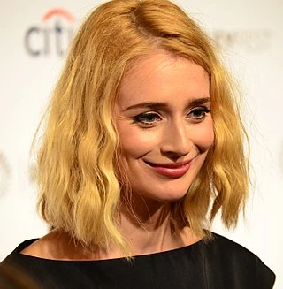 Caitlin FitzGerald headshot