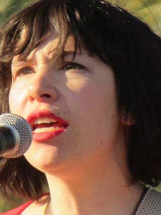 Carrie Brownstein headshot